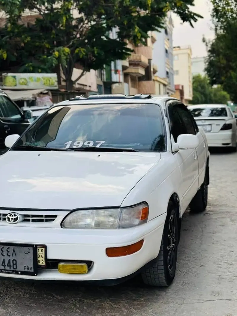 Toyota Corolla 1997 Gulf - Manual with AC (2)