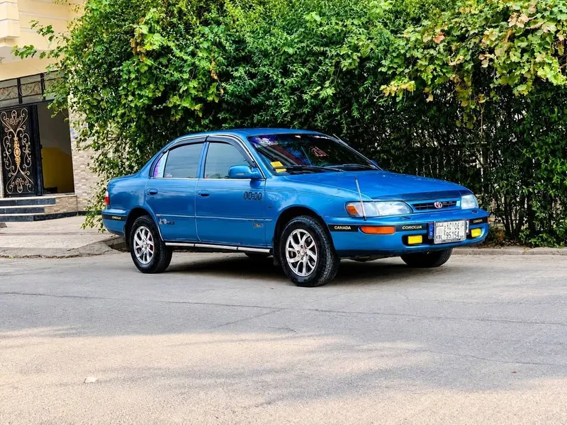 Toyota Corolla 1995 Canadian, Blue, Automatic, Clean Documents (1)