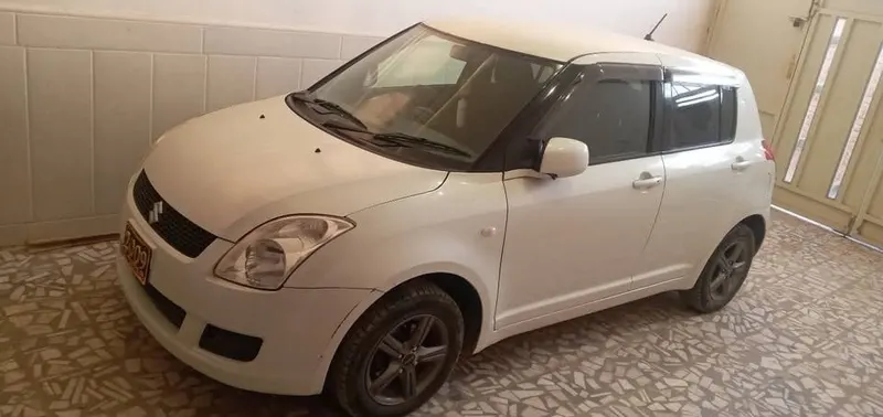 Suzuki Swift 2008 white (3)