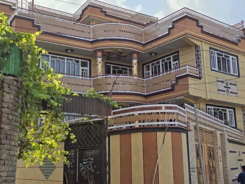 3.5-storey Concrete House 200 m² with 6 Rooms in Kabul for Sale (5)
