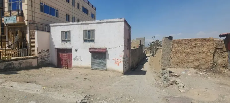 Two single-storey houses in District 7 Kabul, 7 rooms, 4 biswa for sale (2)