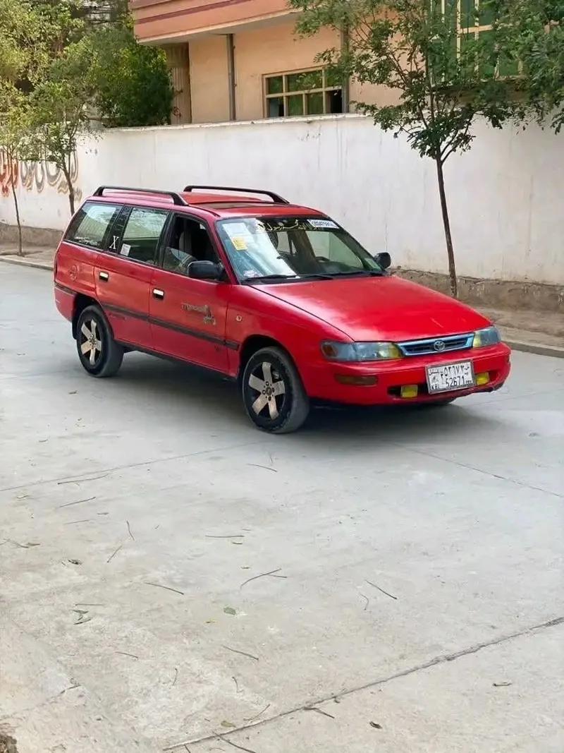 Opel Estate 1995, 4-cylinder petrol, automatic (1)