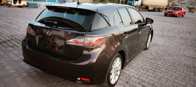 Lexus CT 200h 2013 Full Option Sport (5)