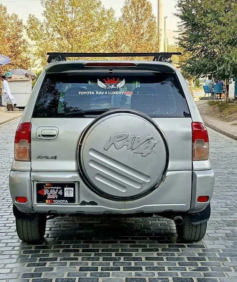 Toyota RAV4 2001 Silver CNG (5)