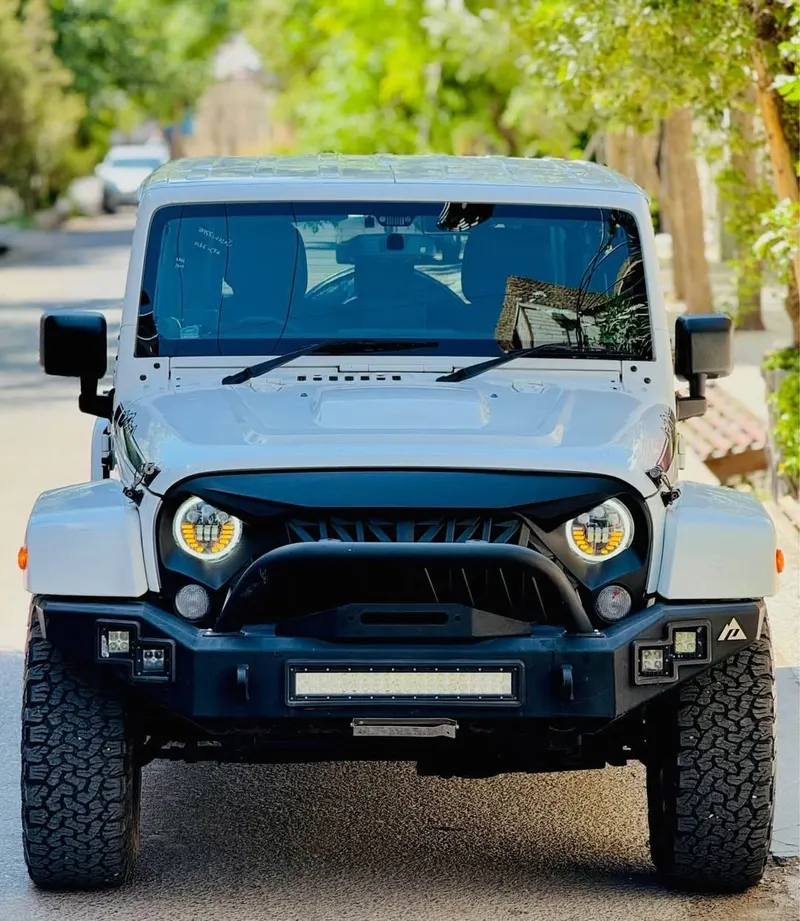 Jeep Wrangler 2018, new import, clean body (1)