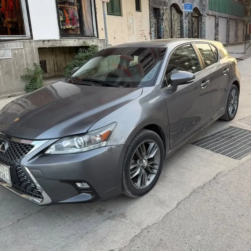 لکسس CT200 ۲۰۱۳ ماډل، ۱۳۸ زره کیلومتره، بې تصادفه (2)