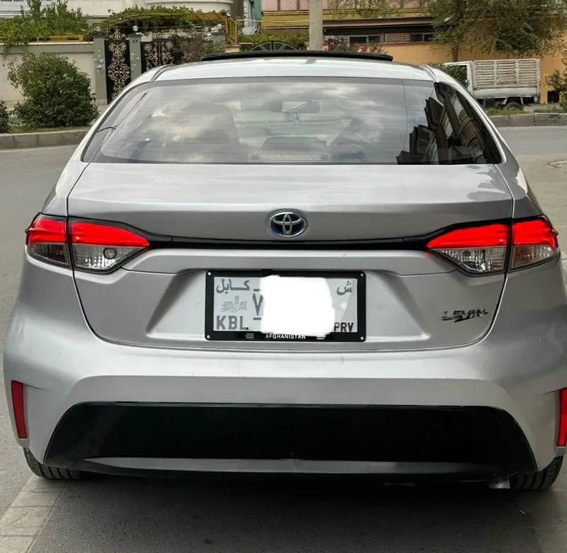 Toyota Corolla Hybrid 2020 - Afghan Used - 79,000 km (5)