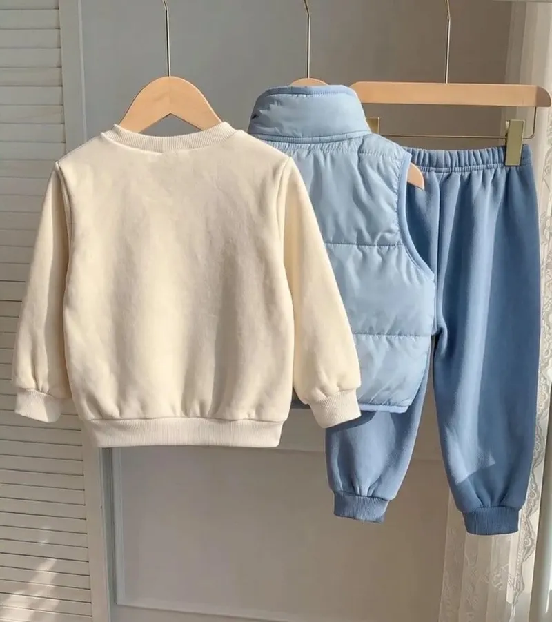Baby 3-piece set, sizes 6 months to 2.5 years (2)