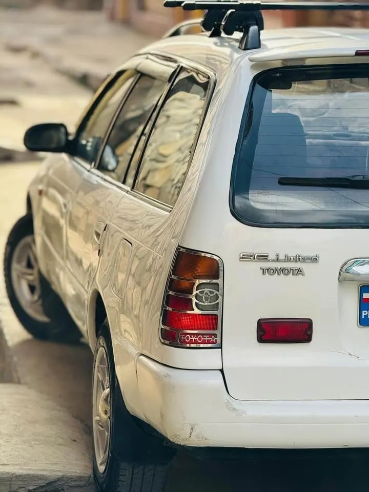 Toyota German Station Wagon 1996, Manual Gearbox (3)