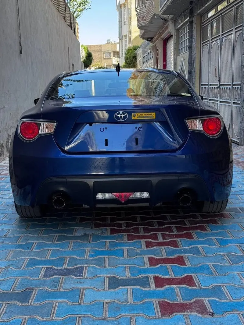 Toyota GT86 2013 Automatic (4)