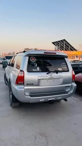 Toyota 4Runner 2006 Limited, Silver, 8 Airbags, No Accident (1)