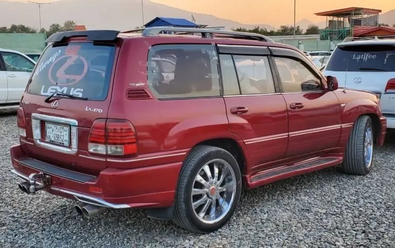 Toyota Land Cruiser 2000, Lexus LX470 Style, 8-Cylinder Automatic (3)