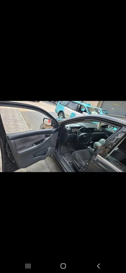Toyota Corolla S 2006 خودروی سیاه اتومات (4)