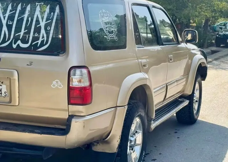 Toyota 4Runner 2001 زرۍ (5)