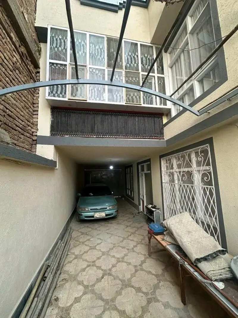 Double-storey house for sale in Chehel Sitoon Kabul, 280 m2, 8 rooms (3)