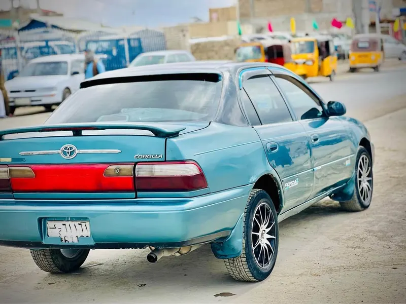 Toyota Corolla 1995 Canadian, full option, sunroof (5)
