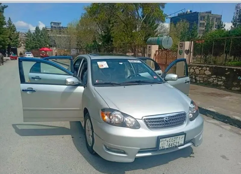 2003 Silver Car (1)