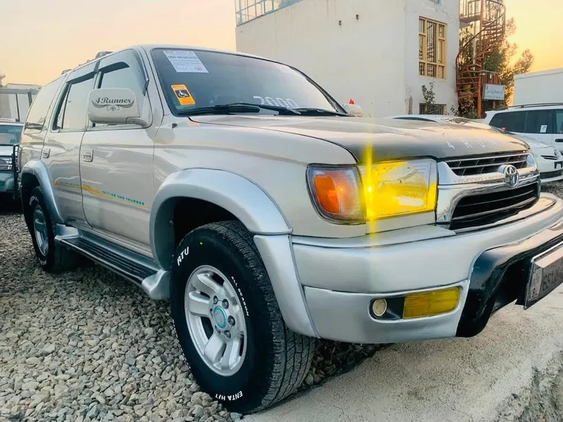 Toyota 4Runner 1998, Silver, Automatic, Clean Documents (1)