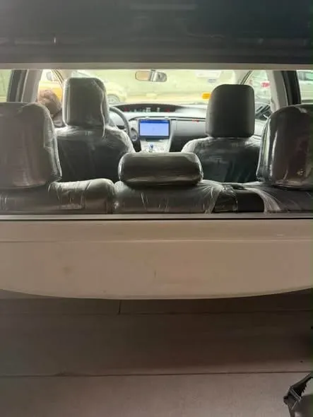 Toyota Prius Hybrid 2014 Black, Automatic, Like New (3)