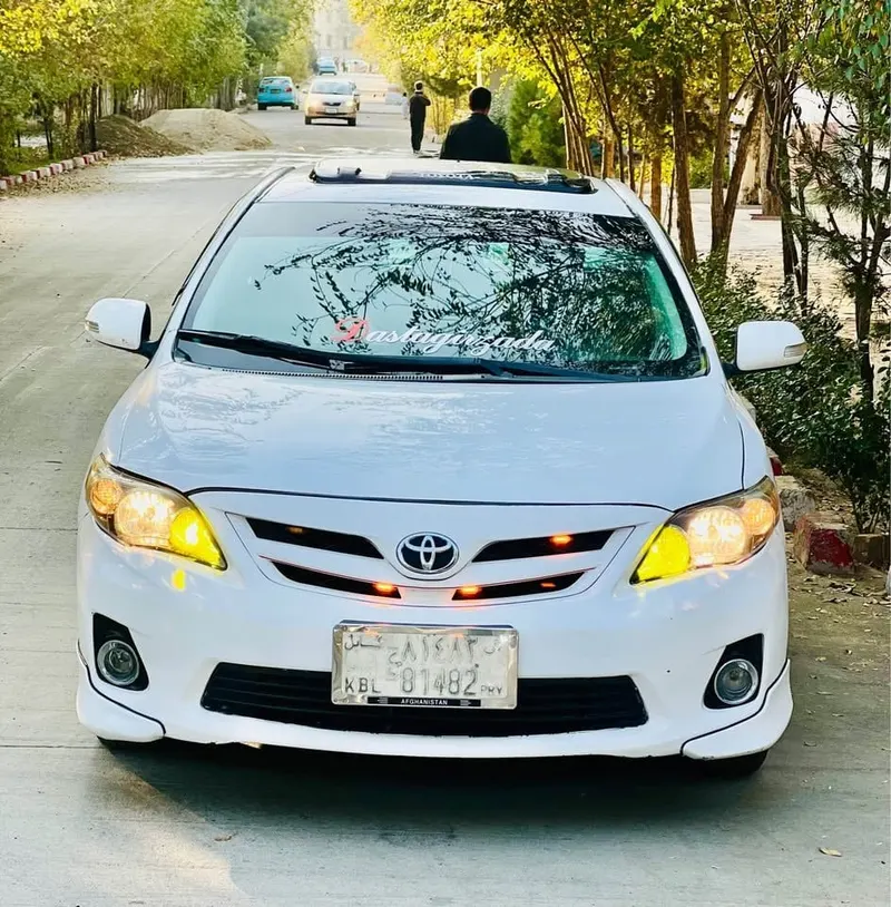 Toyota Corolla Canadian 2009, White, Sunroof, S Sport - 5800 USD (6)