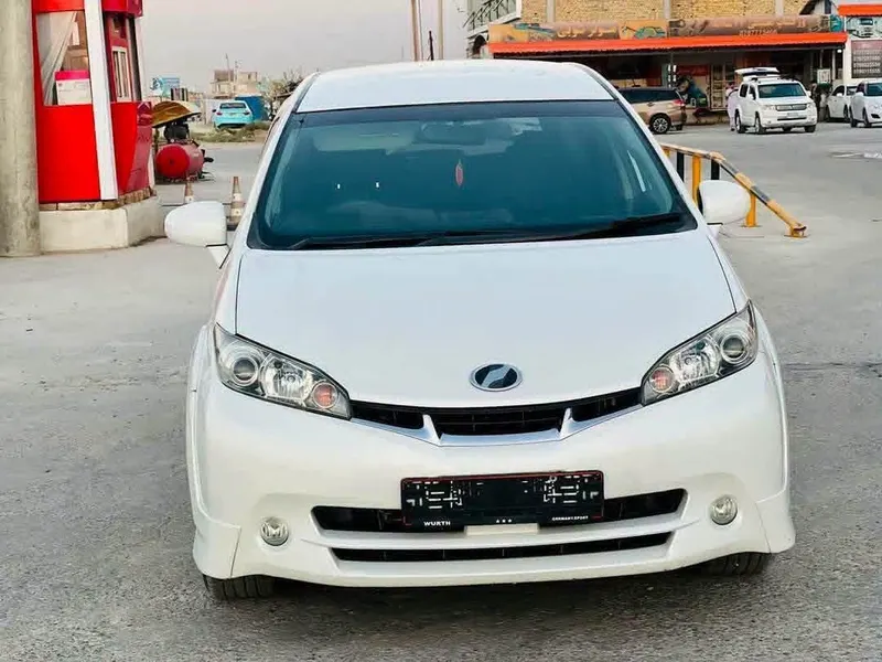Toyota Fielder 2012 VIP, full option (1)
