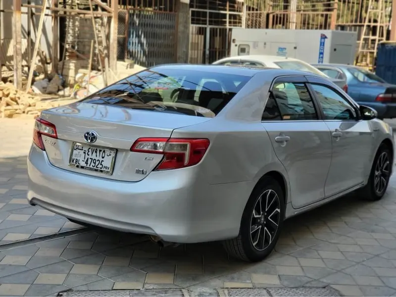 Toyota Camry Hybrid 2012, Silver, American Version, Full Option (2)
