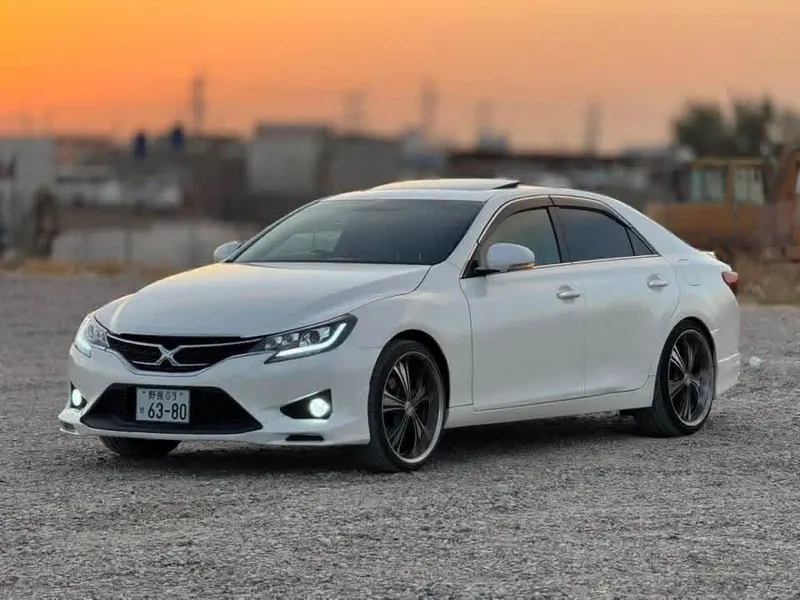 تویوتا Mark X سال 2012 اسپورت، 2500cc، سفید مروارید (2)