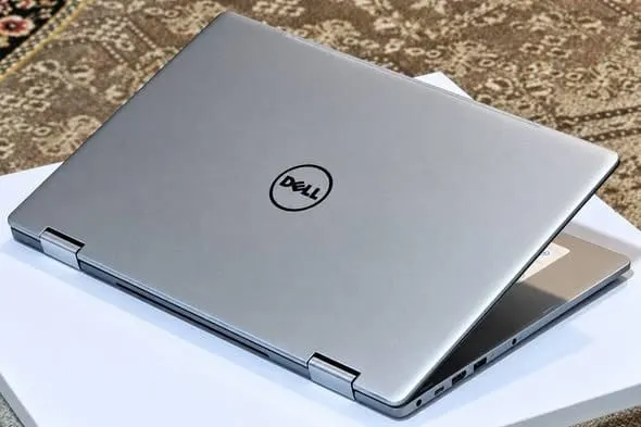 Dell Inspiron 7579 2-in-1 Core i5 Gen 7, 8GB RAM, 256GB SSD (5)