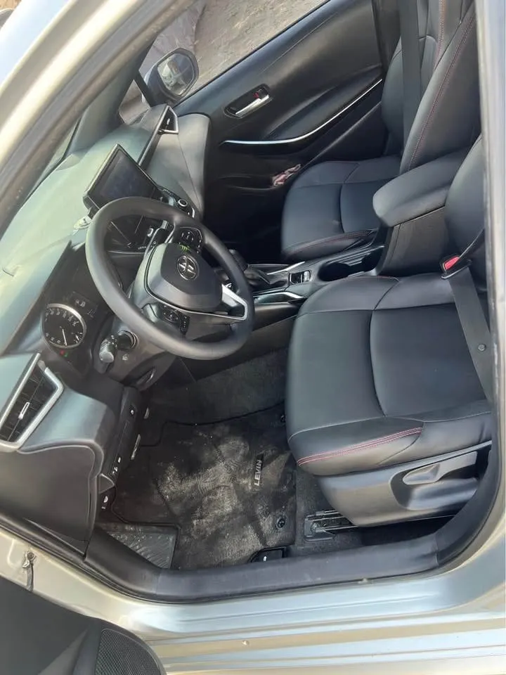 Toyota Corolla 2021 Hybrid, Silver, Sunroof, Accident-free (7)