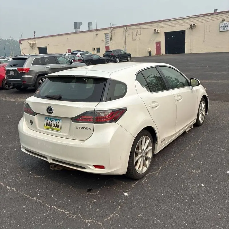 Lexus CT 200h 2012 Hybrid, White, 219891 km (1)