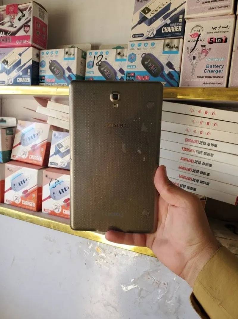 Samsung Galaxy Tab S3 32GB 3GB RAM (2)