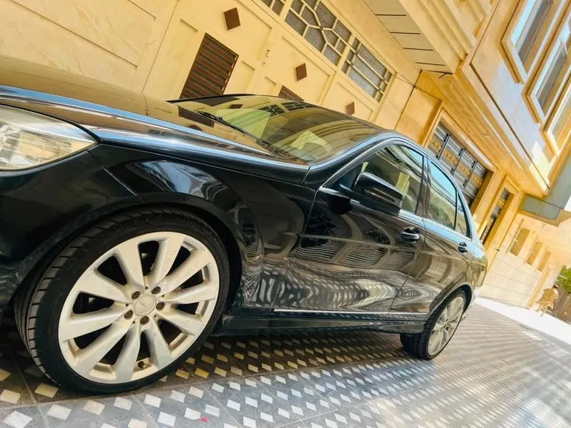 Mercedes-Benz C300 2011, 6 cylinder, Herat (8)