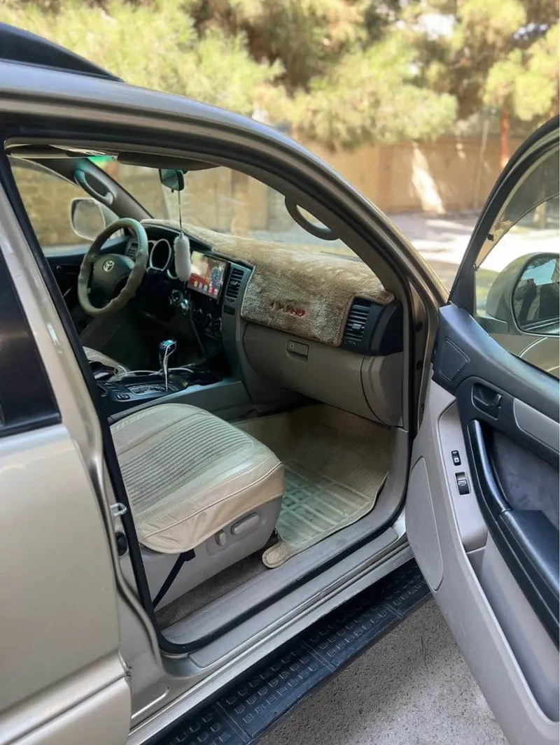 Toyota 4Runner 2005 Gold Limited (5)