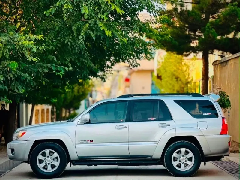 Toyota 4Runner 2005, V6 Petrol, Limited - Urgent Sale (4)