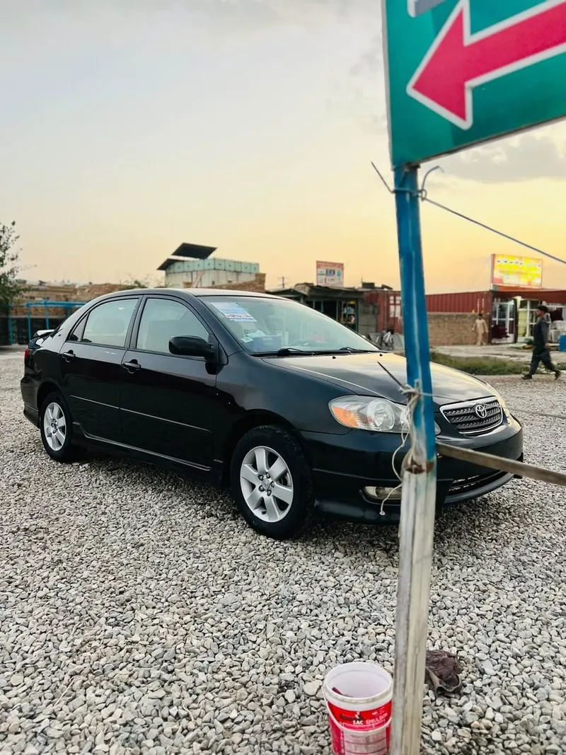 Toyota Corolla 2007 Black, Sunroof, No Accident (2)