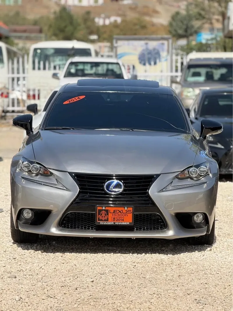 Lexus IS 300h Hybrid 2014, Warranty (1)