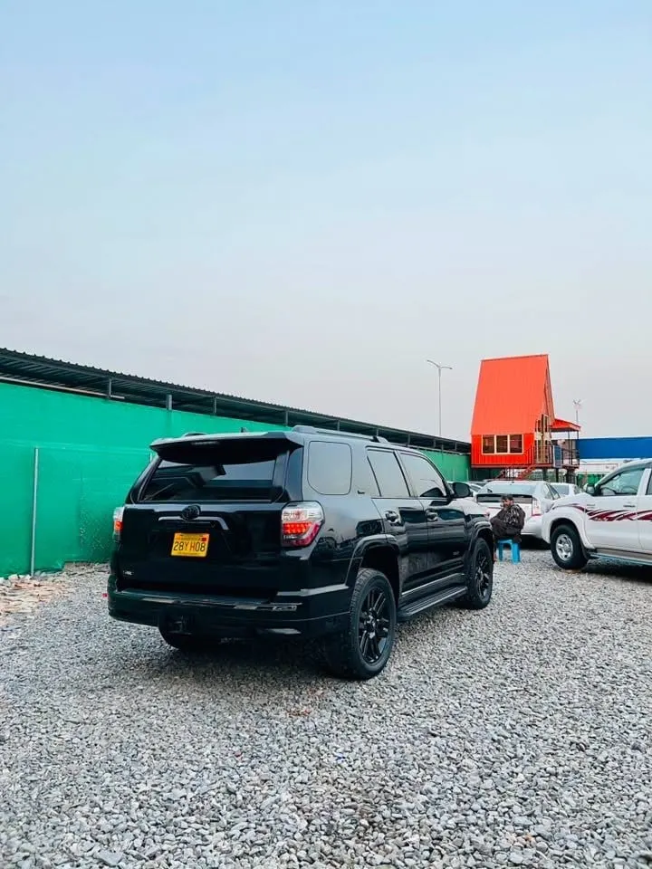 Toyota 4Runner SR5 Premium 2015, black, airbags, auto gearbox (5)