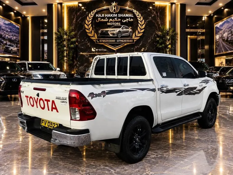 Toyota Hilux 2017 White, Diesel 4-Cylinder, Registered Kabul (4)