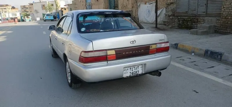 Toyota Corolla 1994, well maintained, negotiable (5)