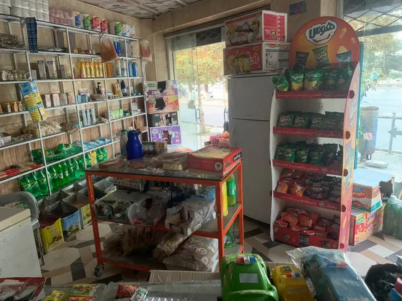 دوکان فروشی برای کرایه با آب، برق و تشناب مستقل (4)