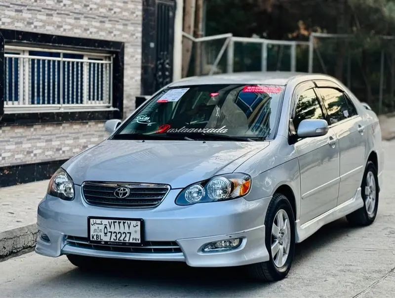 Toyota Corolla 2005 Canada, S class (2)