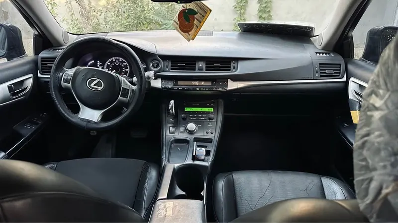 Lexus CT200 Afghanistan Plate New (2)