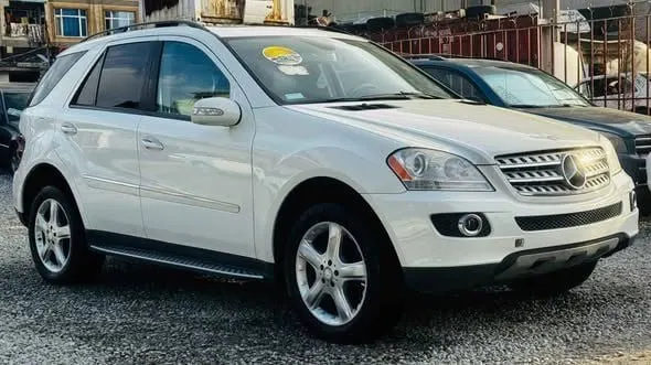 Mercedes-Benz ML 2008, Sunroof, 6-Cylinder Petrol (4)