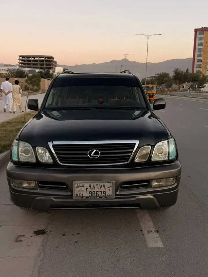Toyota Land Cruiser 2000, Lexus Shape, 8-Cylinder, Automatic (3)
