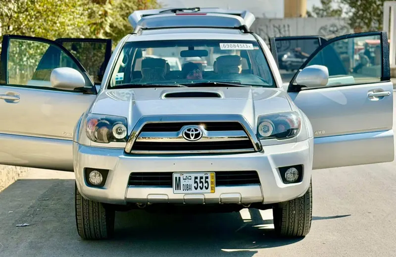 Toyota 4Runner 2006 Silver Sport, 6-Cylinder, Automatic (2)