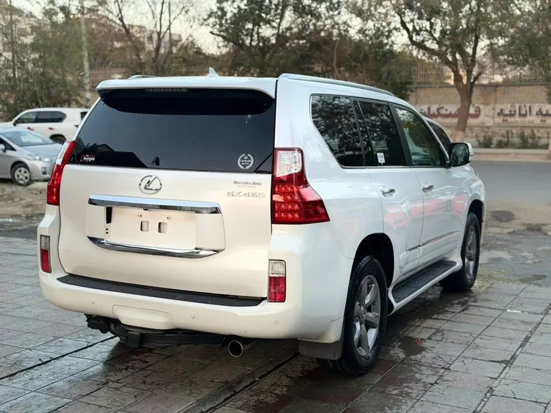 Lexus GX460 2012 8-cylinder, White (3)