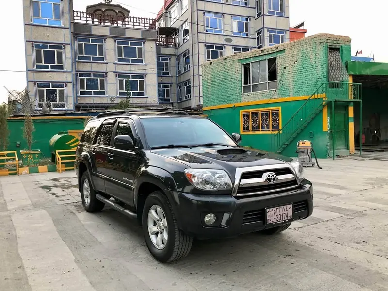 Toyota 4Runner 2007 Sport Option, 6-Cylinder Petrol, Automatic (3)