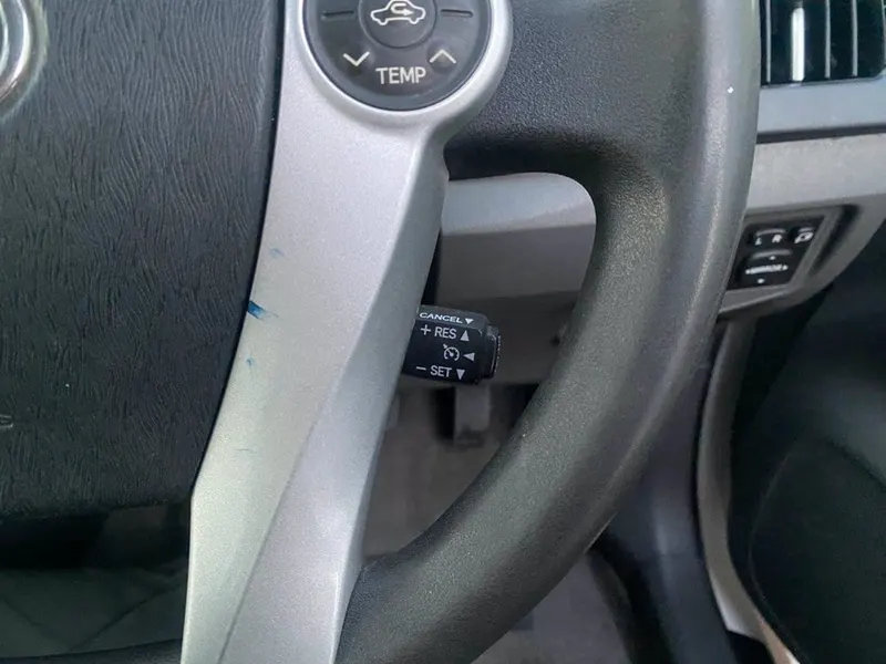 Toyota Prius S Hybrid 2011, Pearl White, Container Papers (7)