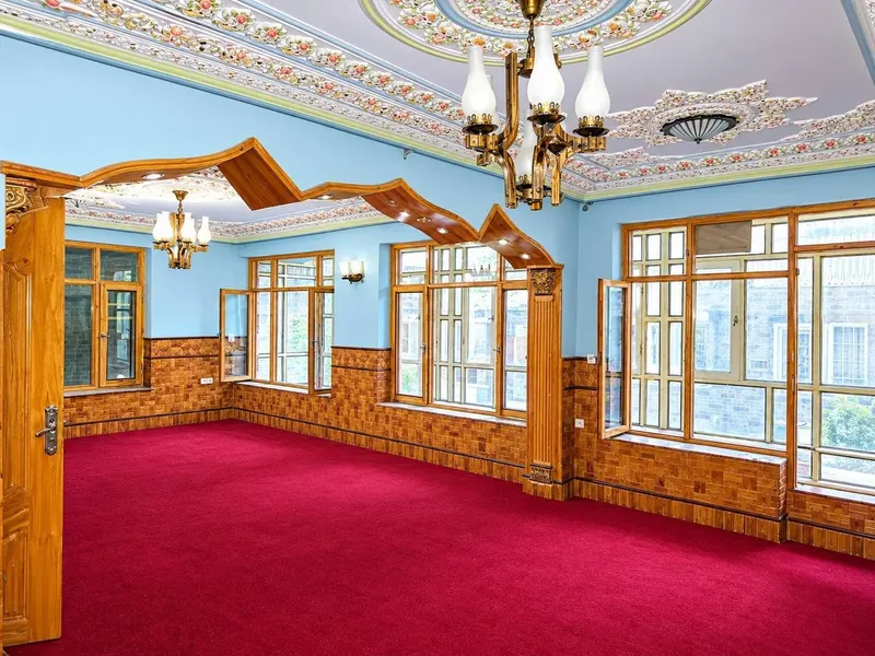Full Villa House for Rent with 11 Rooms in Karte Naw, Kabul (4)