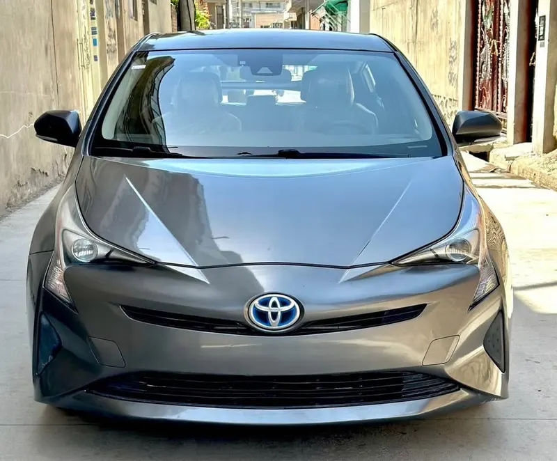 Toyota Prius Hybrid 2016, Grey, Imported, Used (1)
